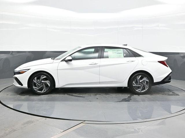 New 2026 White Hyundai Limited image 4