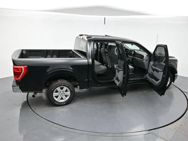 Used 2023 Agate Black Metallic Ford XL image 40