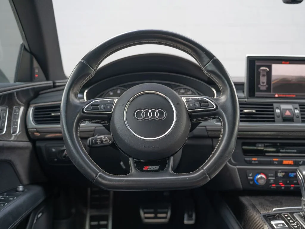 Used 2017 Gray Audi 4.0T Premium Plus image 23