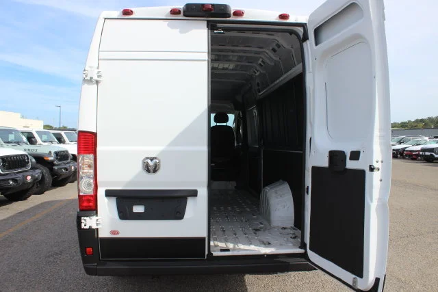 Used 2026 White Ram High Roof image 23