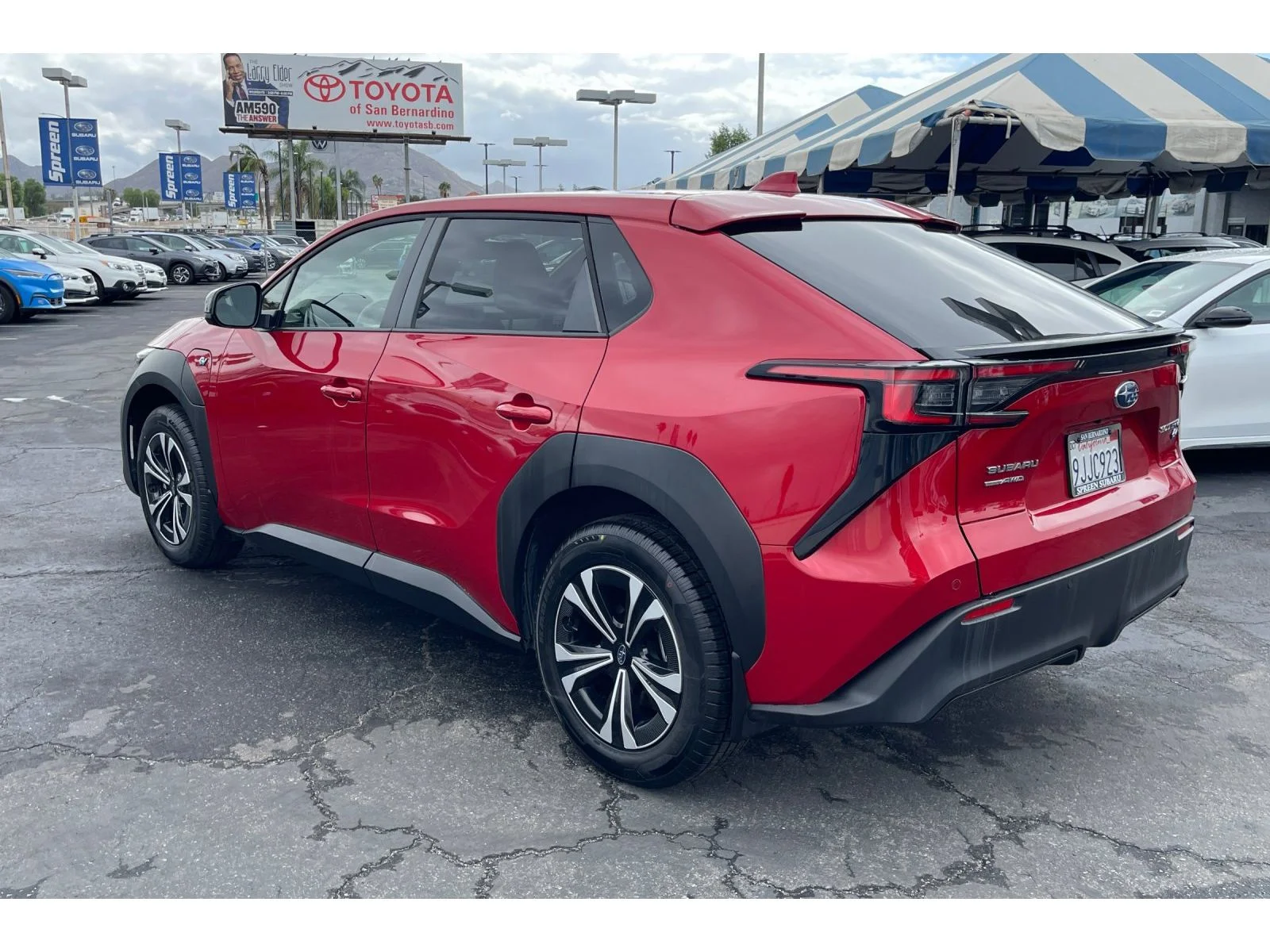 Used 2023 Elemental Red Pearl Subaru Premium image 3