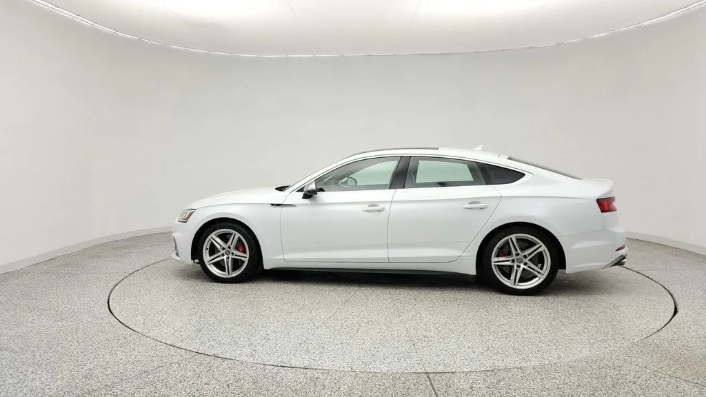 Used 2019 Glacier White Metallic Audi Premium Plus 3.0 TFSI quattro w/ B&O Sound & Magma Red Leather image 8