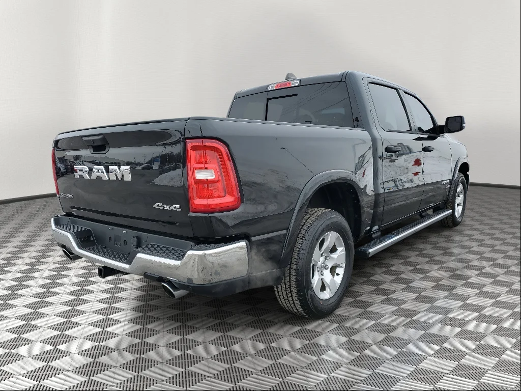 Used 2025 Diamond Black Crystal Pearl Coat Ram Big Horn image 4