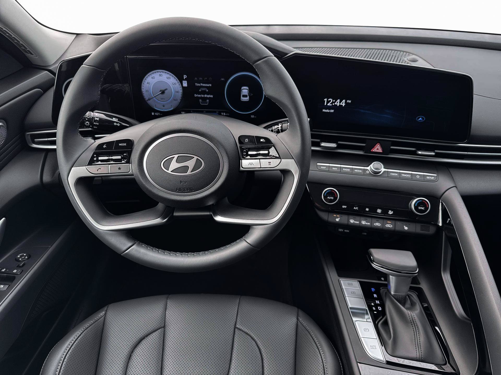 New 2026 Amazon Gray Hyundai Limited image 17