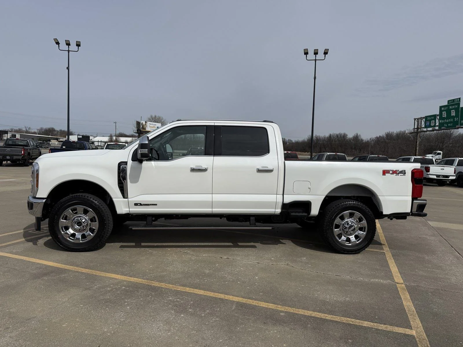 New 2026 Star White Metallic Tri-Coat Ford LARIAT image 5