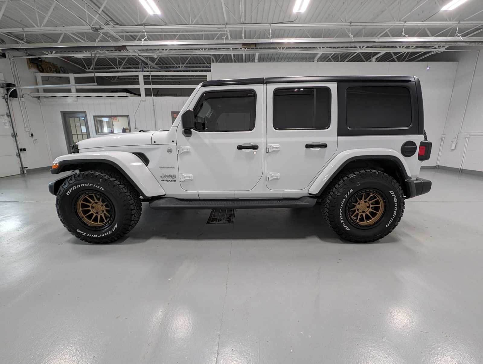2022 Jeep Wrangler Unlimited Sahara - Photo 11