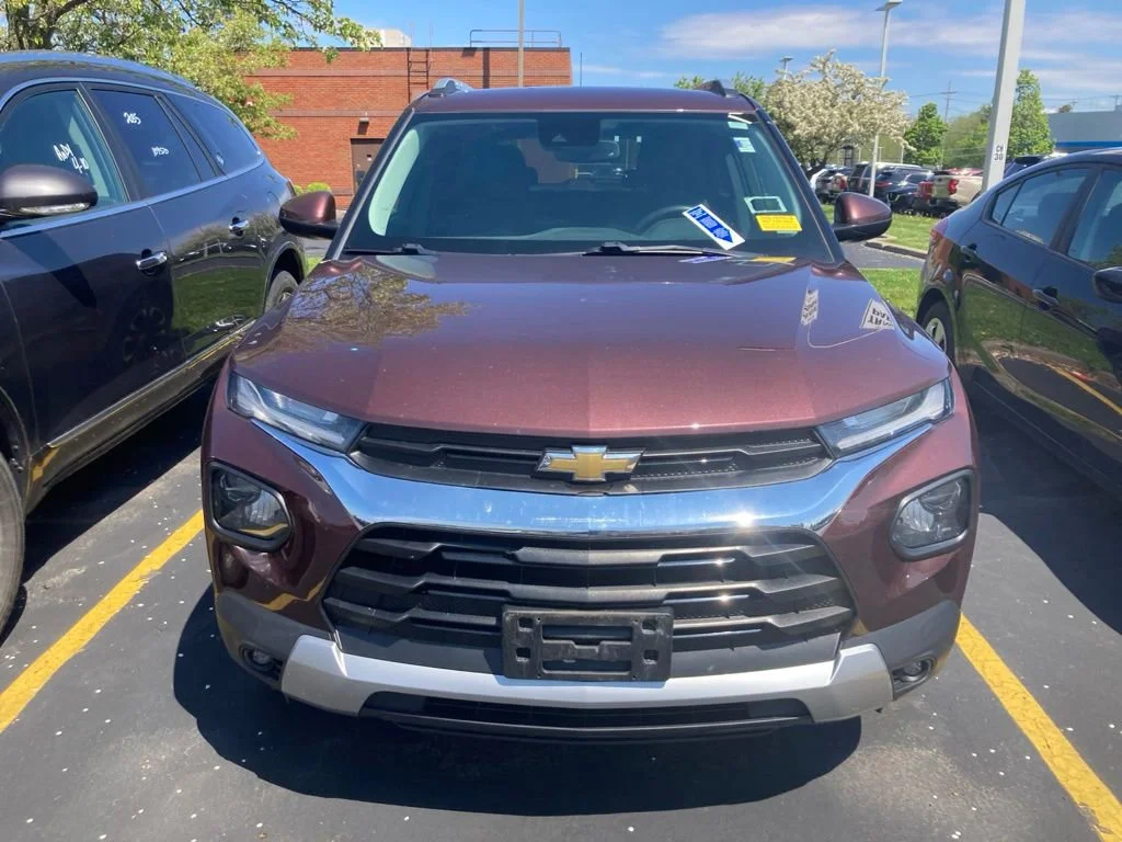 Used 2022 Chevrolet Trailblazer LT with VIN KL79MRSL3NB077719 for sale in Hamburg, NY