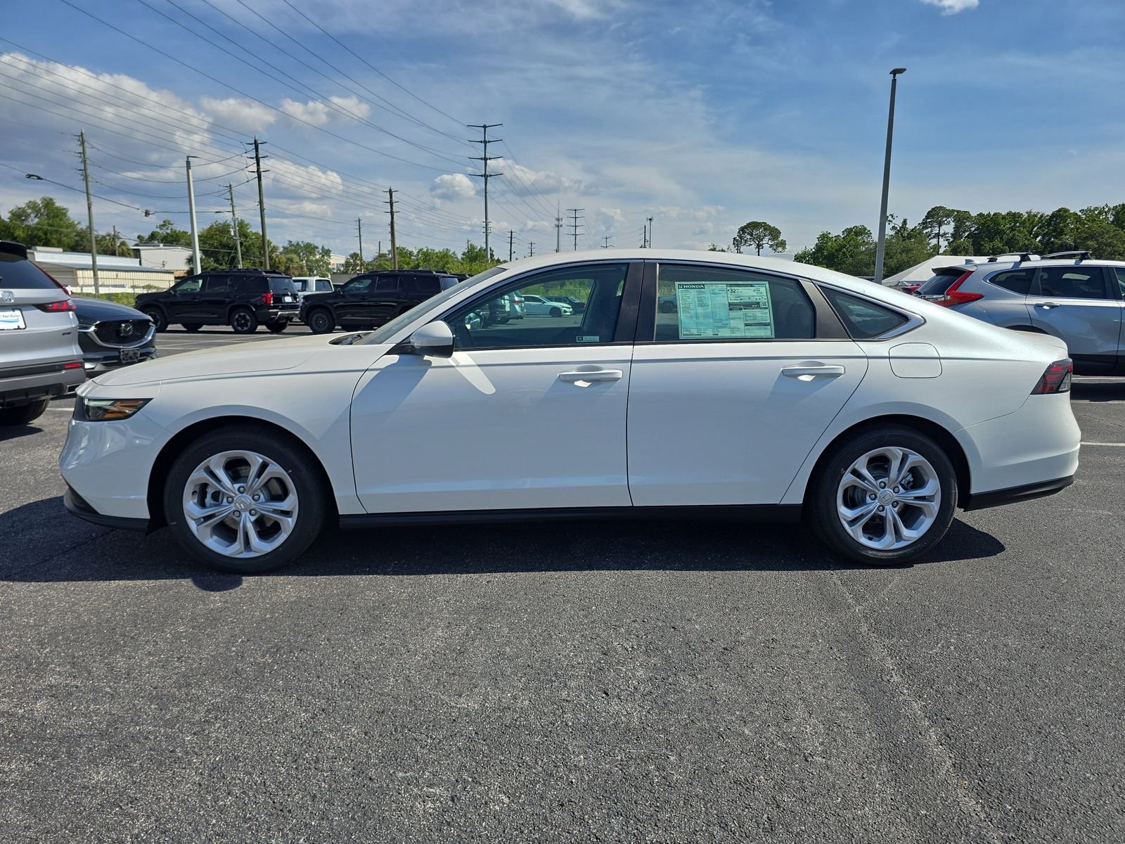 New 2026 Platinum White Pearl Honda LX image 6