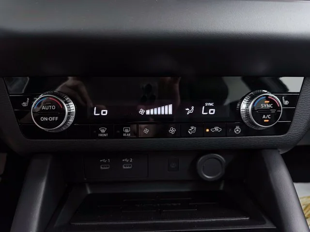 2026 Mitsubishi Outlander SE - Photo 27