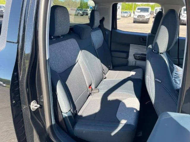 New 2026 Shadow Black Ford XLT image 66