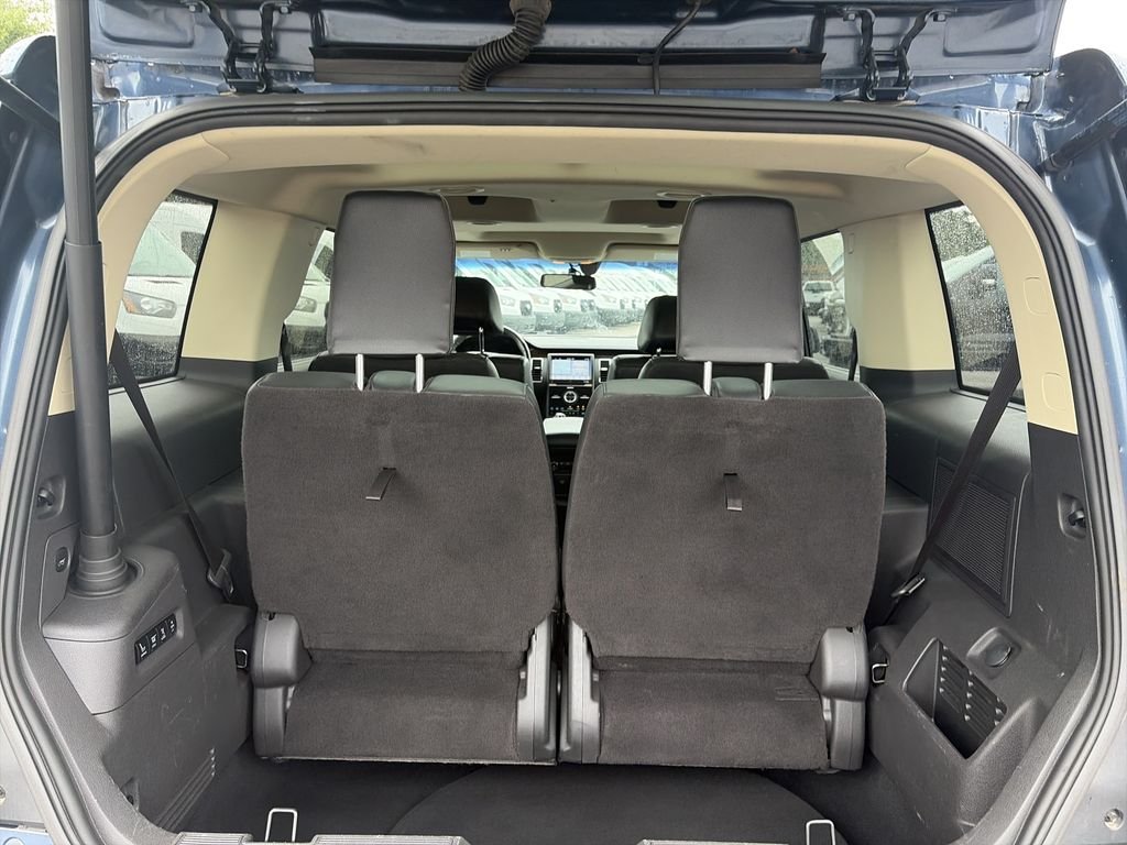Used 2019 Blue Metallic Ford Limited image 11