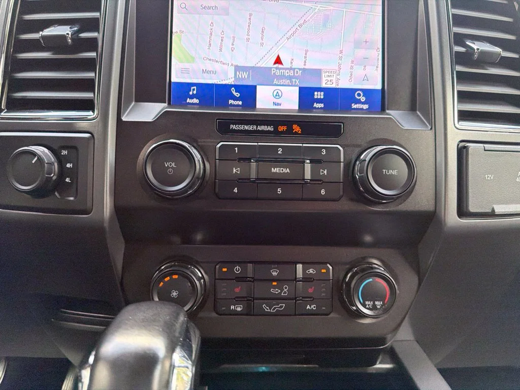 Used 2020 Gray Ford XLT image 22