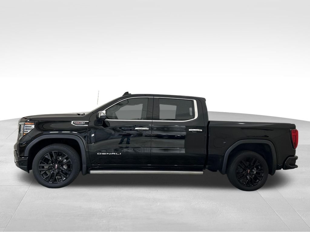 Used 2022 Black GMC Denali image 2