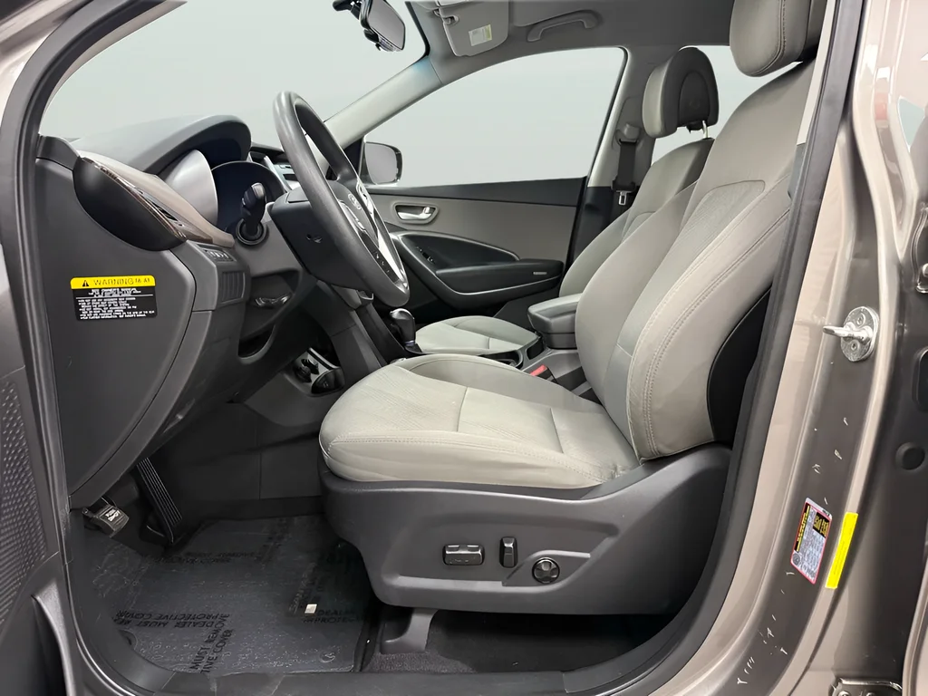 Used 2018 Gray Hyundai 2.4 Base image 13