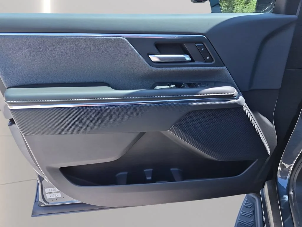 2026 GMC Sierra EV Elevation - Photo 18