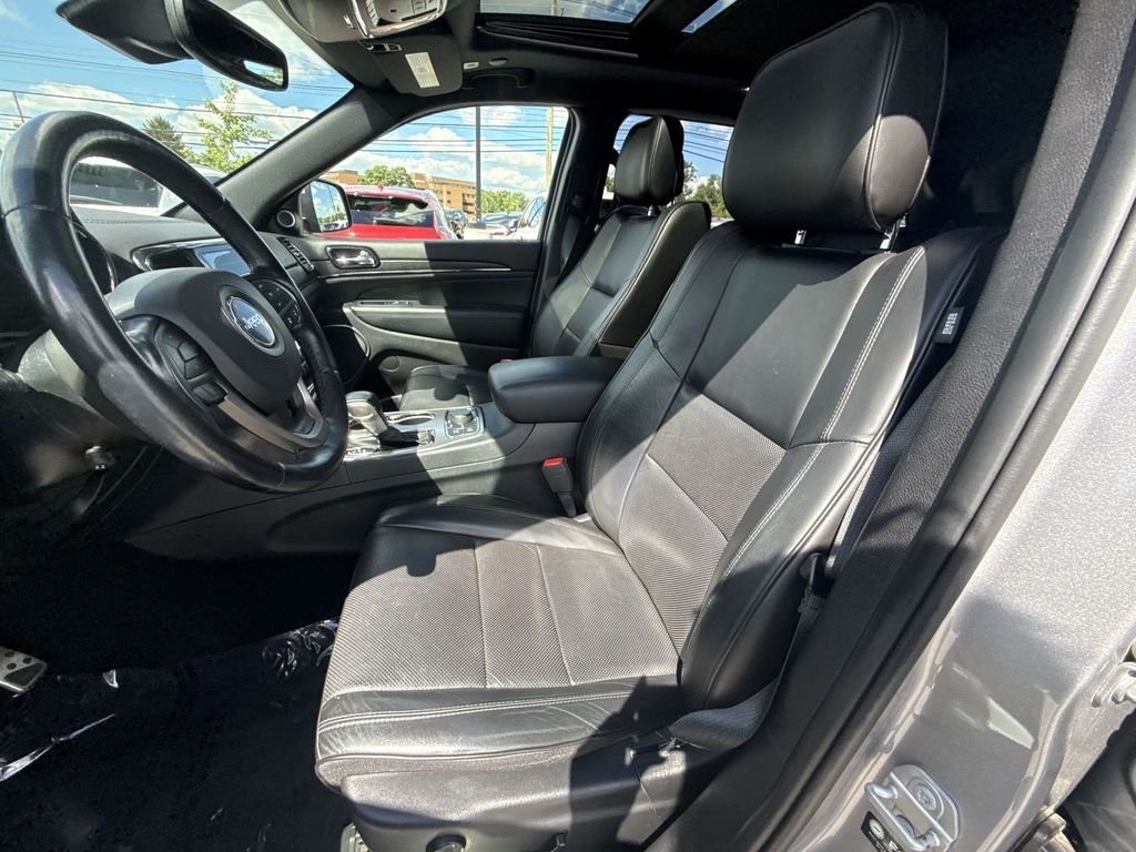 Used 2021 Silver Jeep Overland image 11