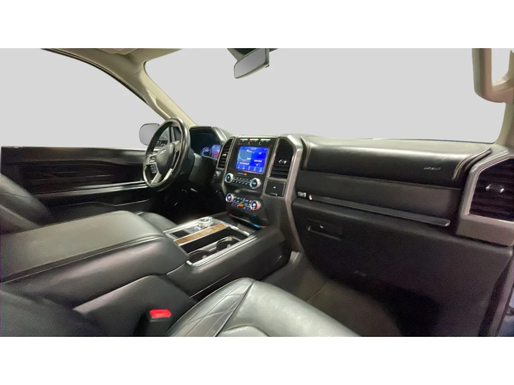 Used 2020 Blue Metallic Ford Platinum image 20