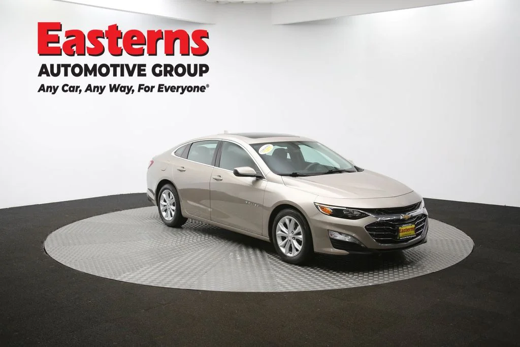 Used 2022 Gray Chevrolet LT image 49