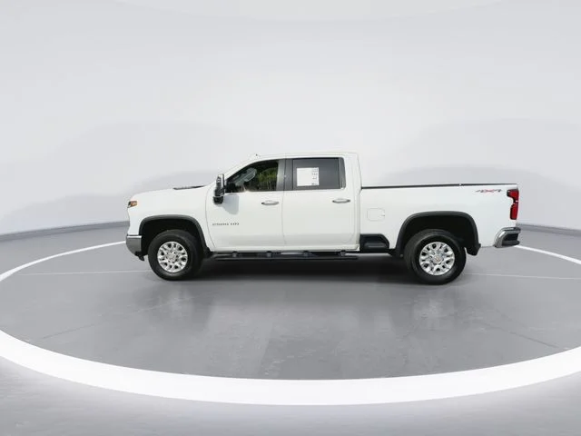 Used 2026 White Chevrolet LTZ image 6