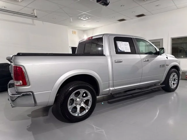 Used 2017 Silver Ram Laramie image 10