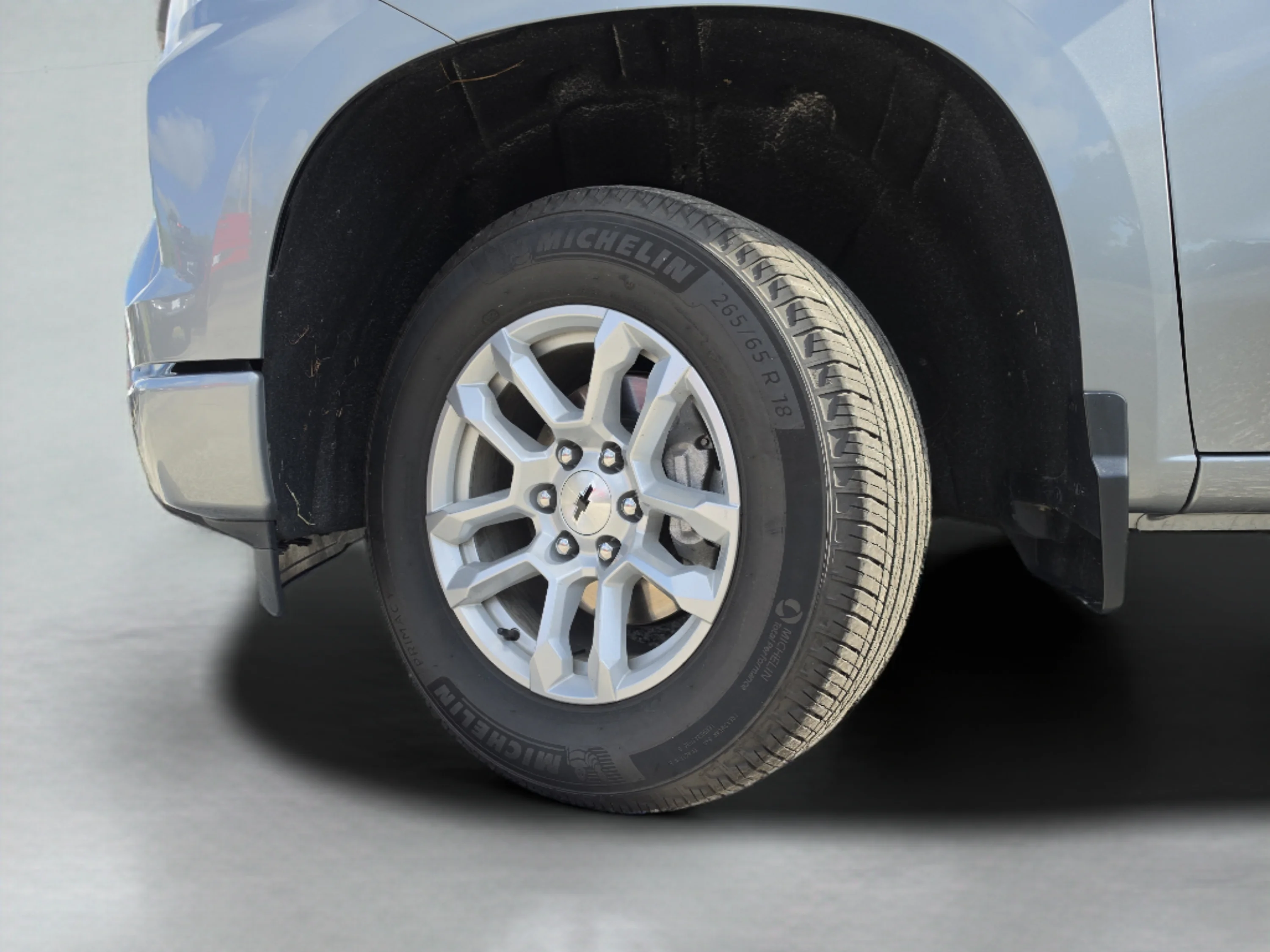 Used 2026 Sterling Gray Metallic Chevrolet RST image 40