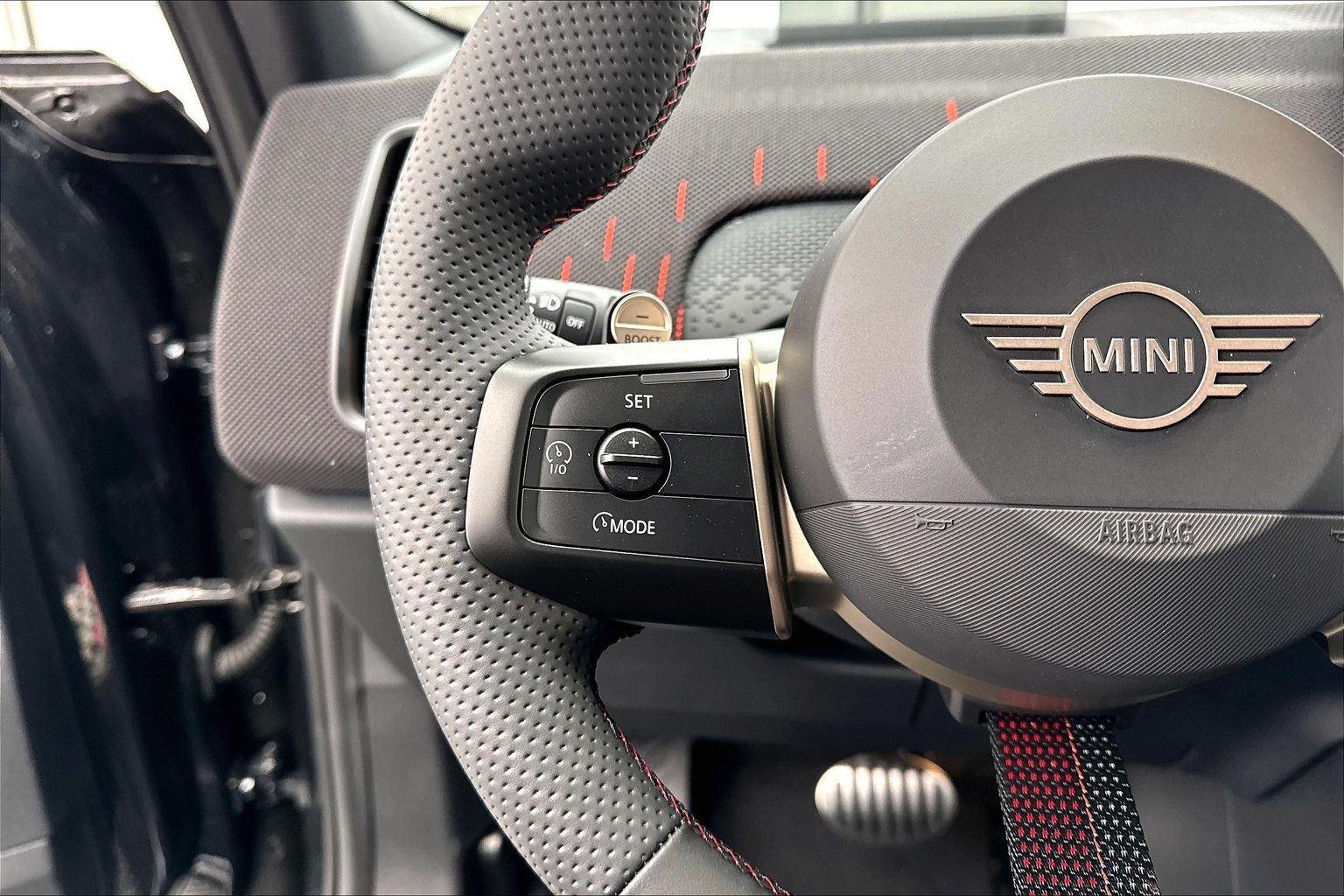 New 2027 Legend Grey Metallic MINI John Cooper Works image 16