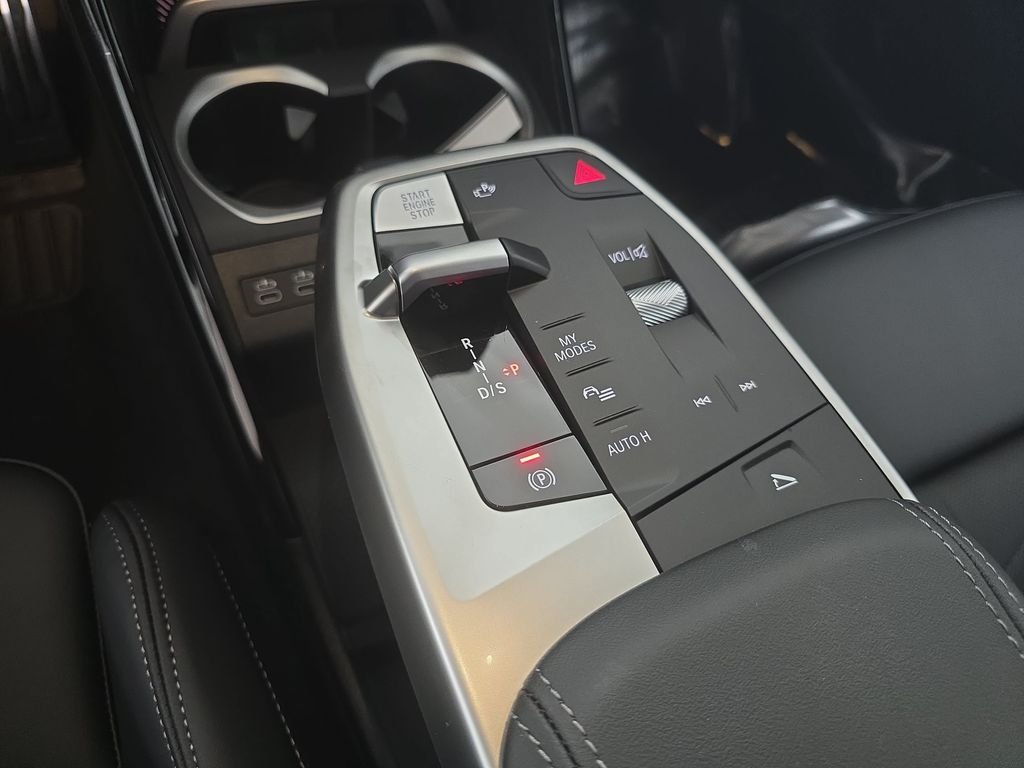 New 2026 Brooklyn Grey Metallic BMW xDrive28i image 12