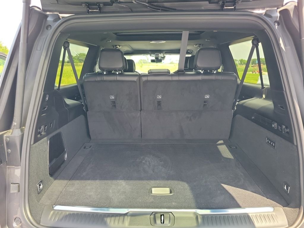 New 2026 Baltic Gray Metallic Clearcoat Jeep Summit Obsidian image 8