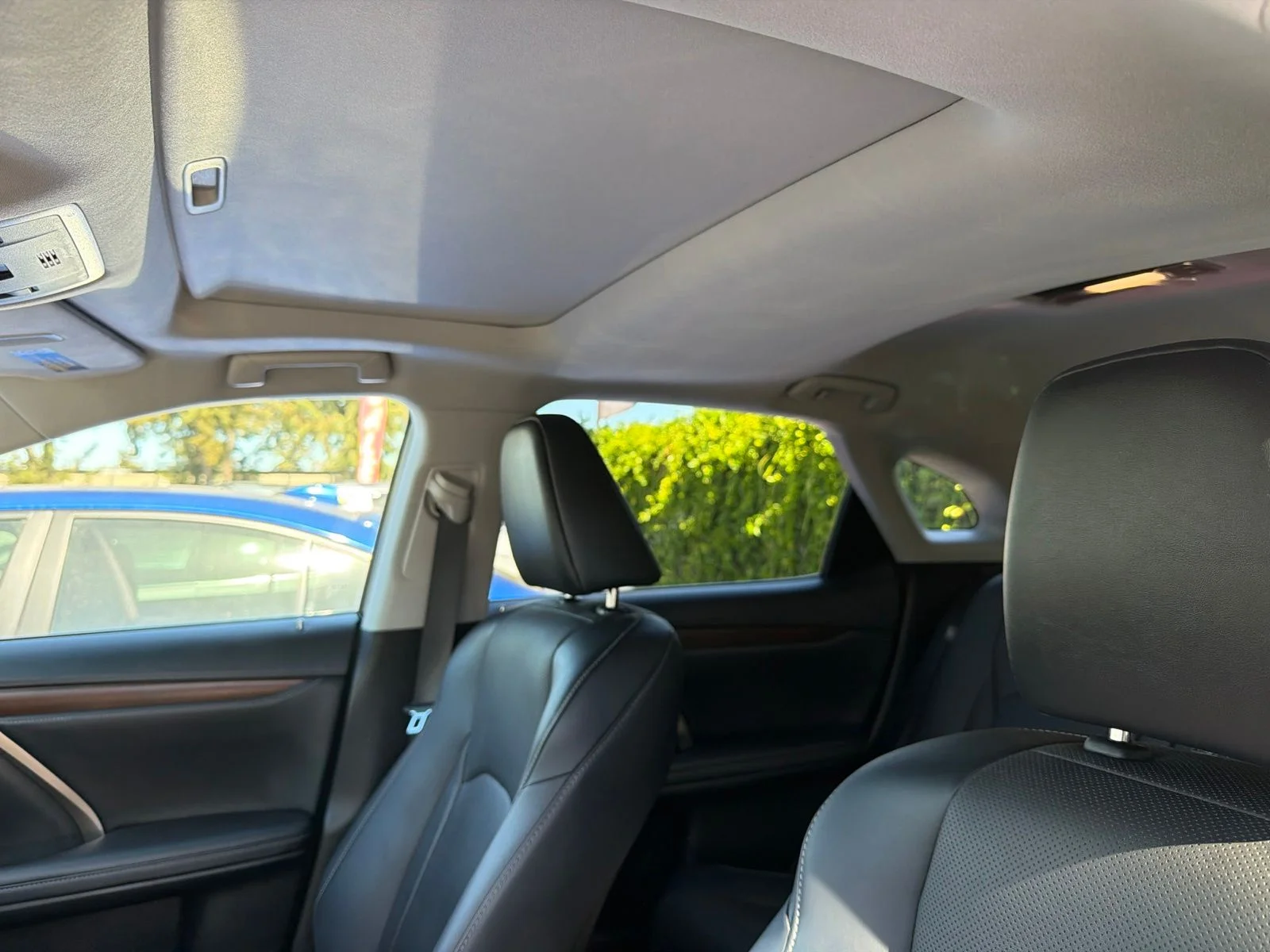 Used 2022 Gray Pearl Lexus 350 image 6