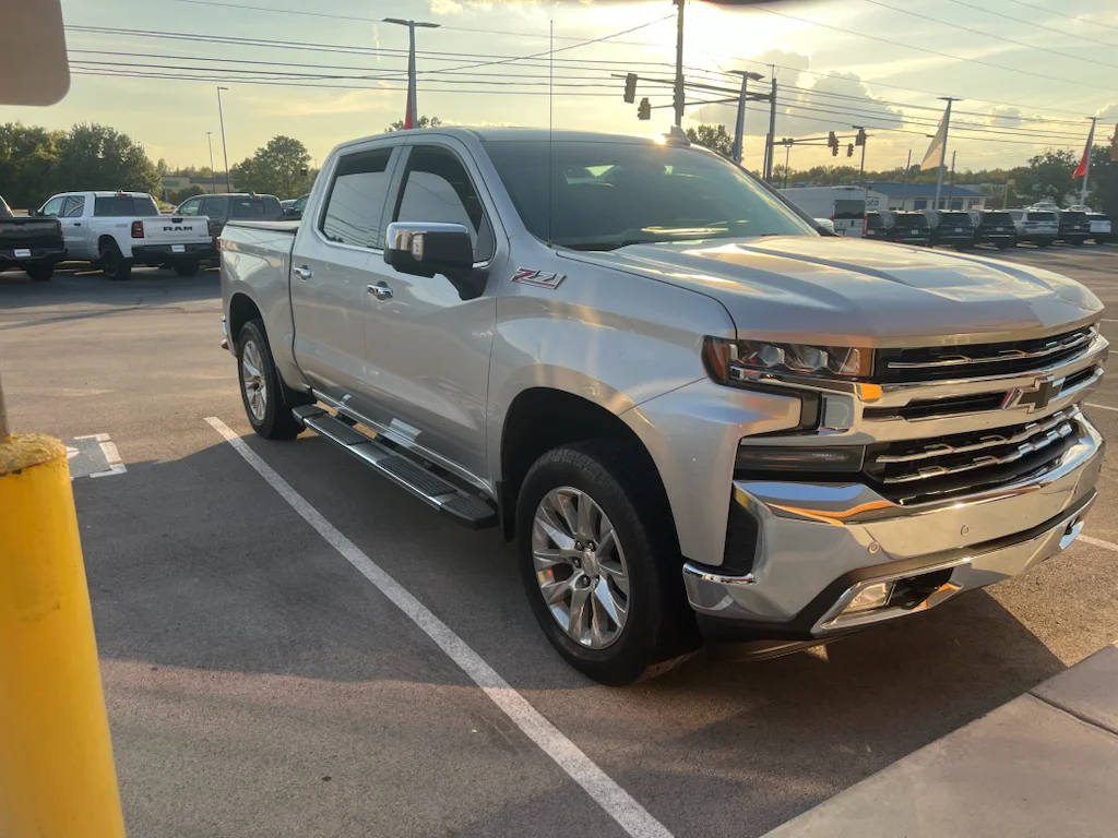 Used 2019 Silver Ice Metallic Chevrolet LTZ image 2