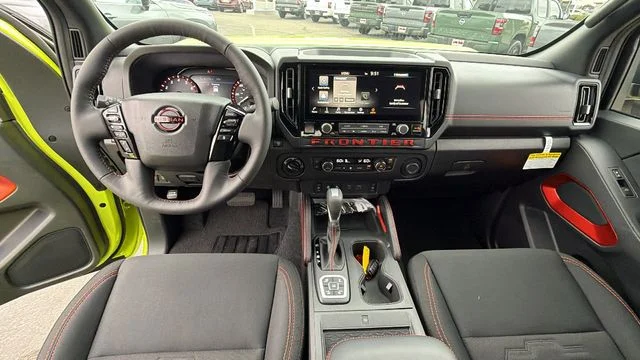 2026 Nissan Frontier PRO-4X - Photo 18