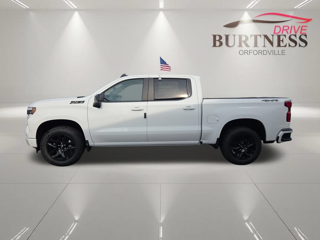 New 2026 Summit White Chevrolet RST image 5