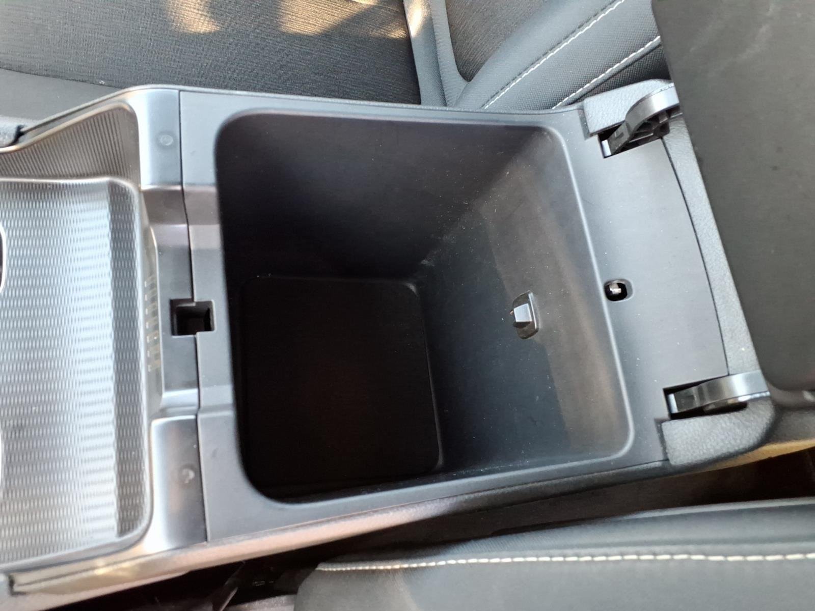Used 2024 Baltic Gray Metallic Clearcoat Jeep Laredo image 22