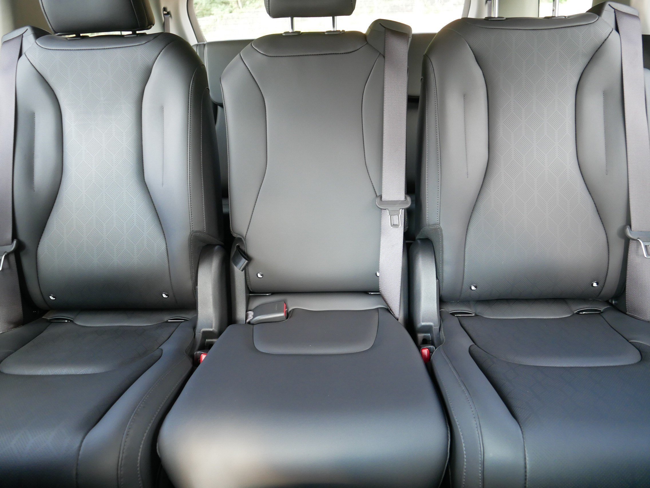 Certified Used 2023 Aurora Black Pearl Kia EX image 13