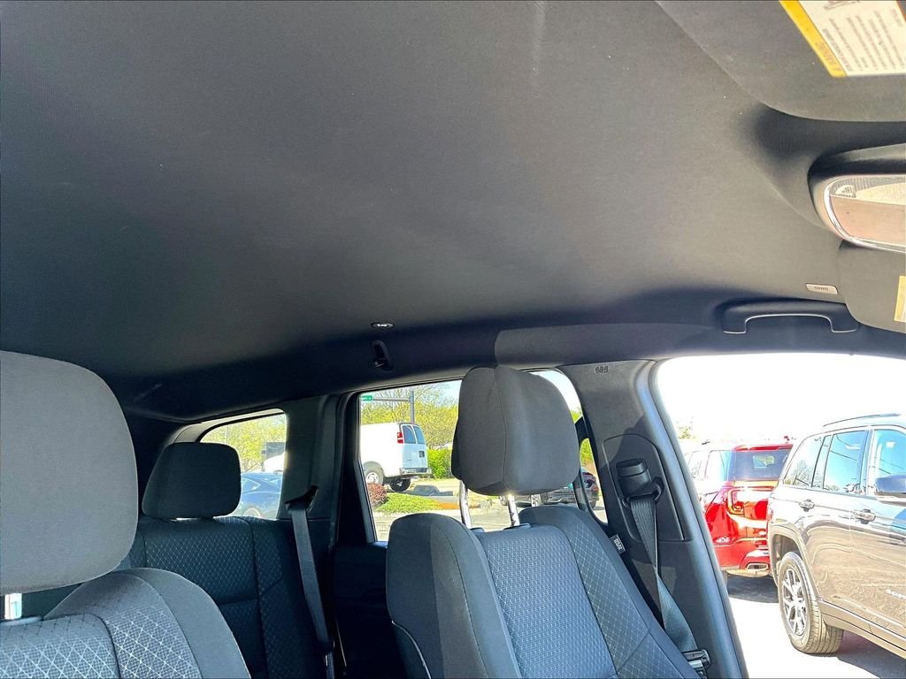 Used 2021 Silver Jeep Laredo E image 23