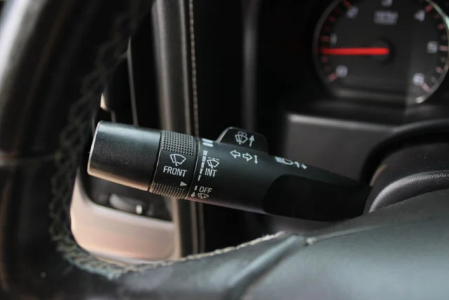 Used 2014 FIRE RED GMC SLE image 6