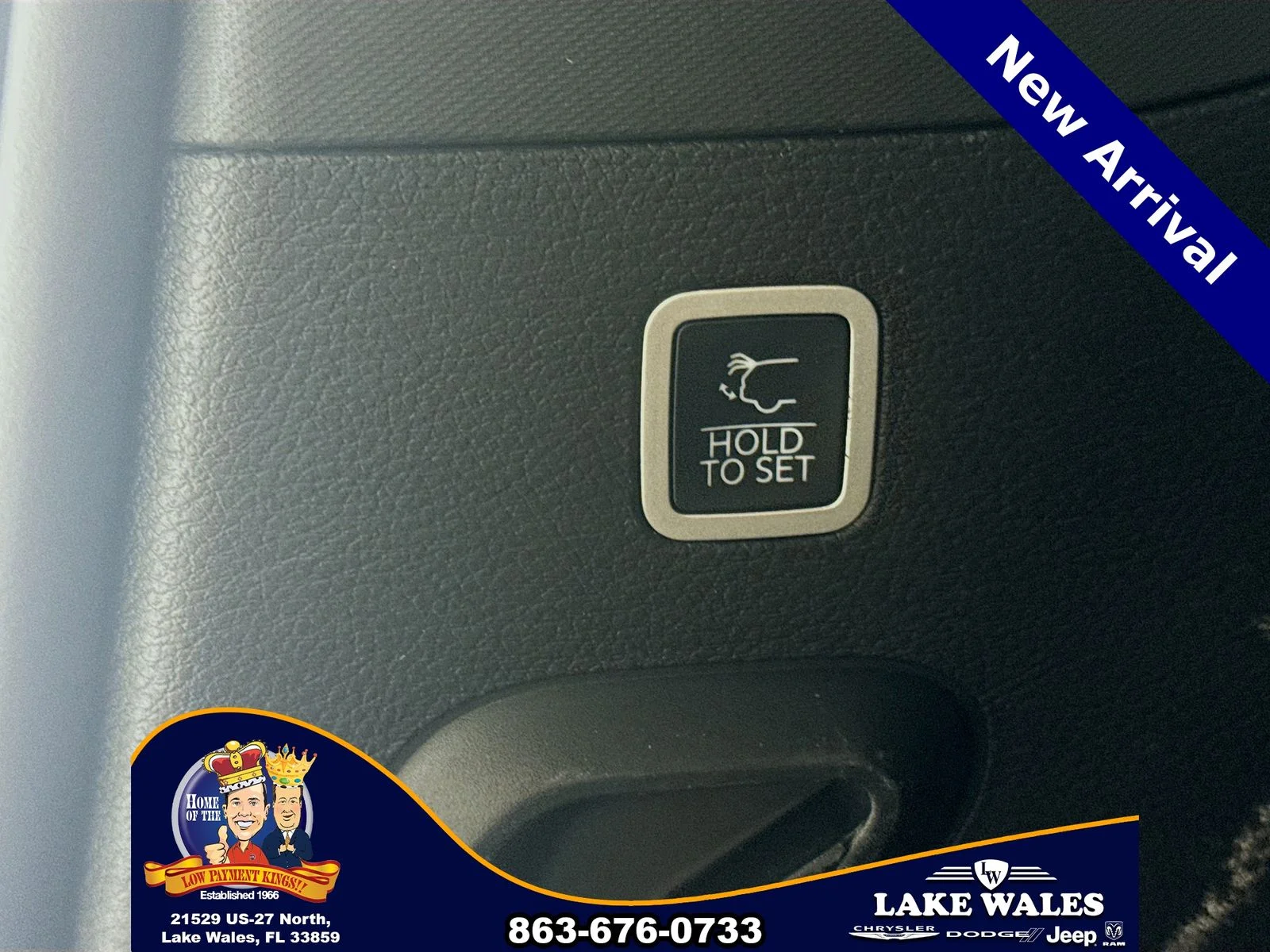 Certified Used 2024 Gray Jeep Base image 27