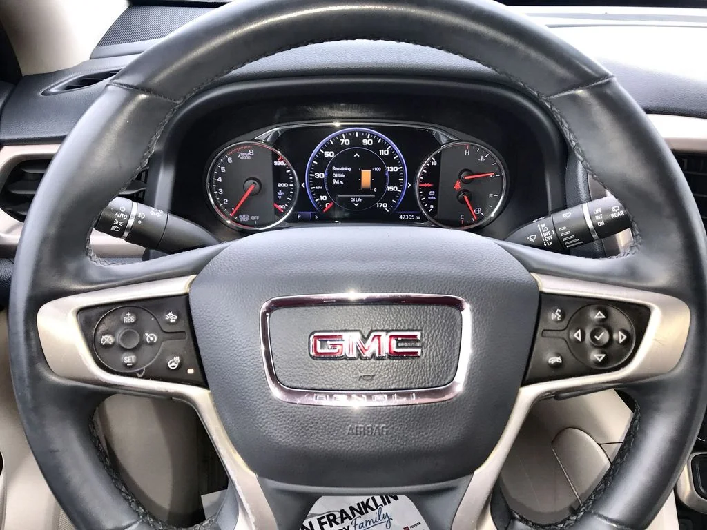 2023 GMC Acadia Denali - Photo 14