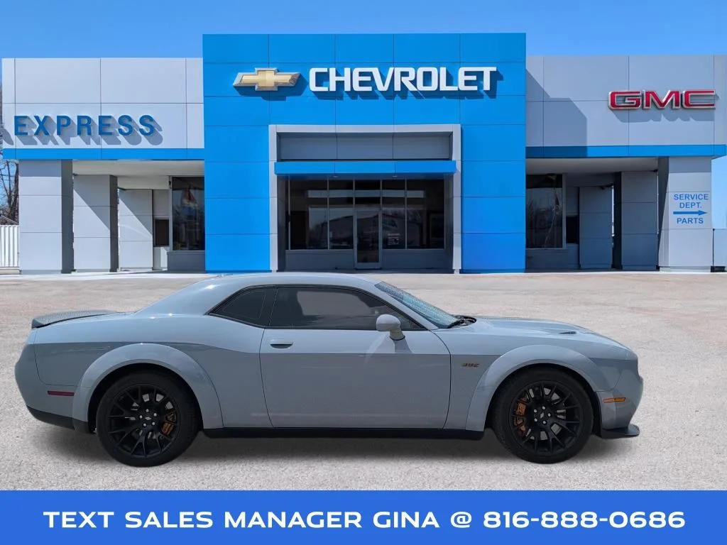 Used 2022 Gray Dodge R/T Scat Pack Widebody image 2