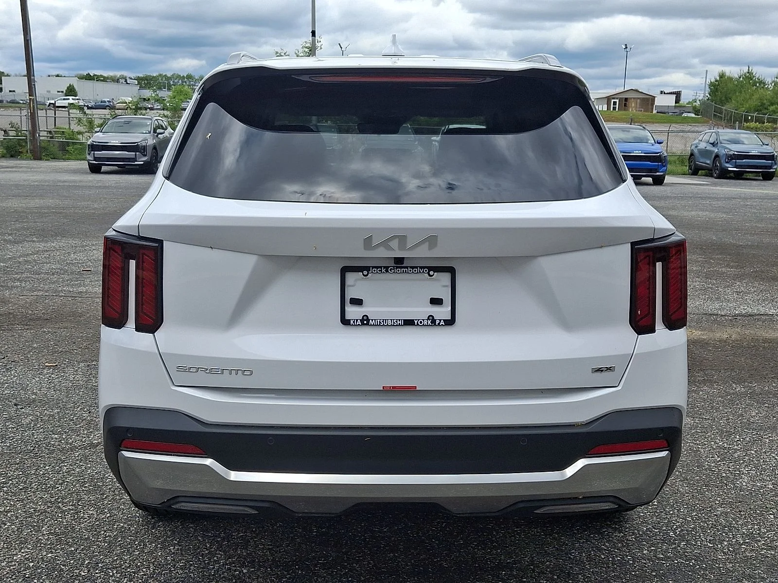 New 2026 White Kia S image 6