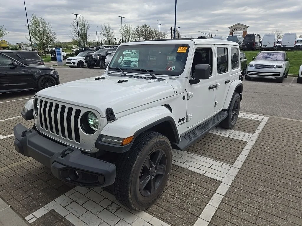 2020 Jeep Wrangler Unlimited Sahara Altitude