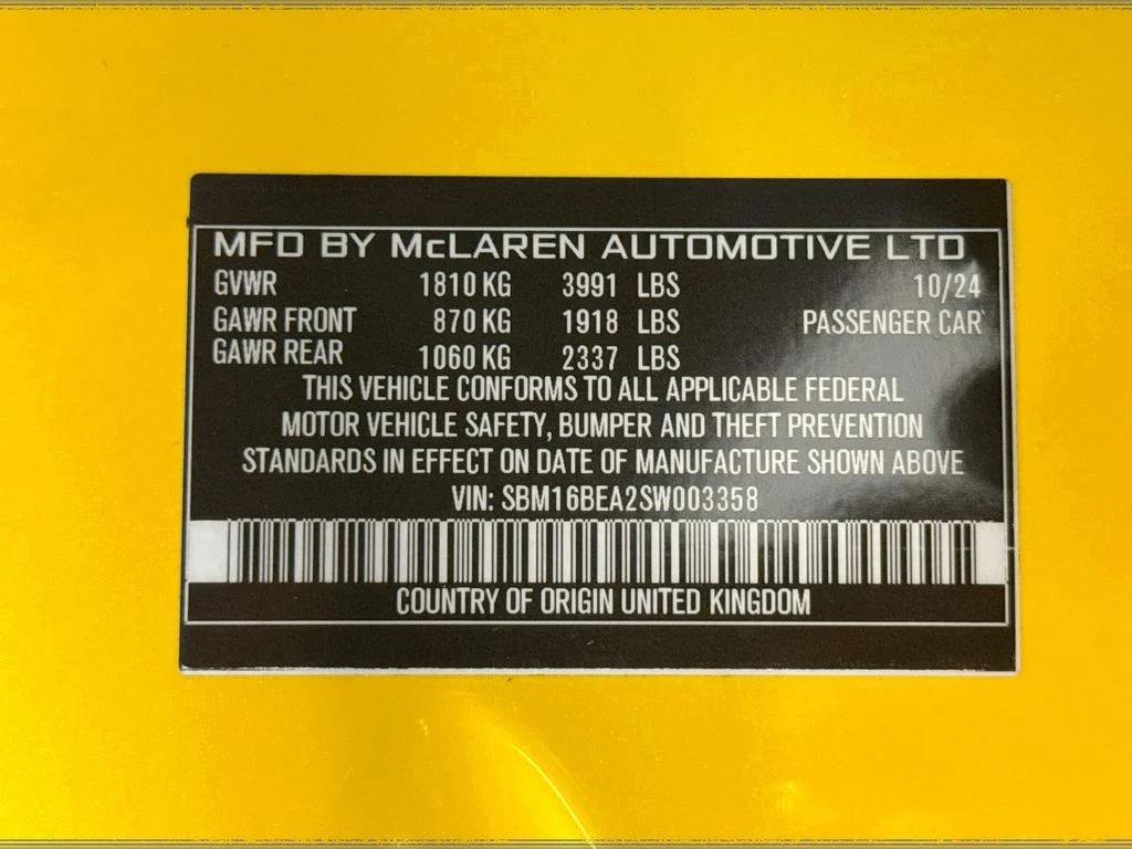 Used 2025 Volcano Yellow McLaren Performance image 27