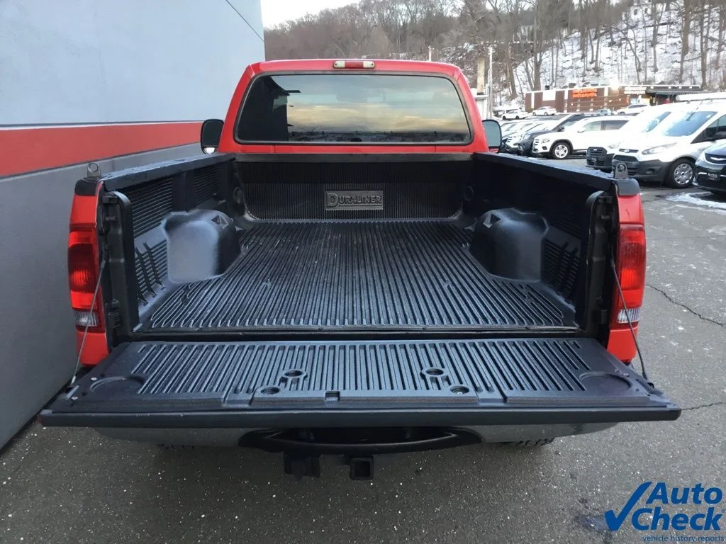 2004 Ford F-350 Super Duty XLT - Photo 12