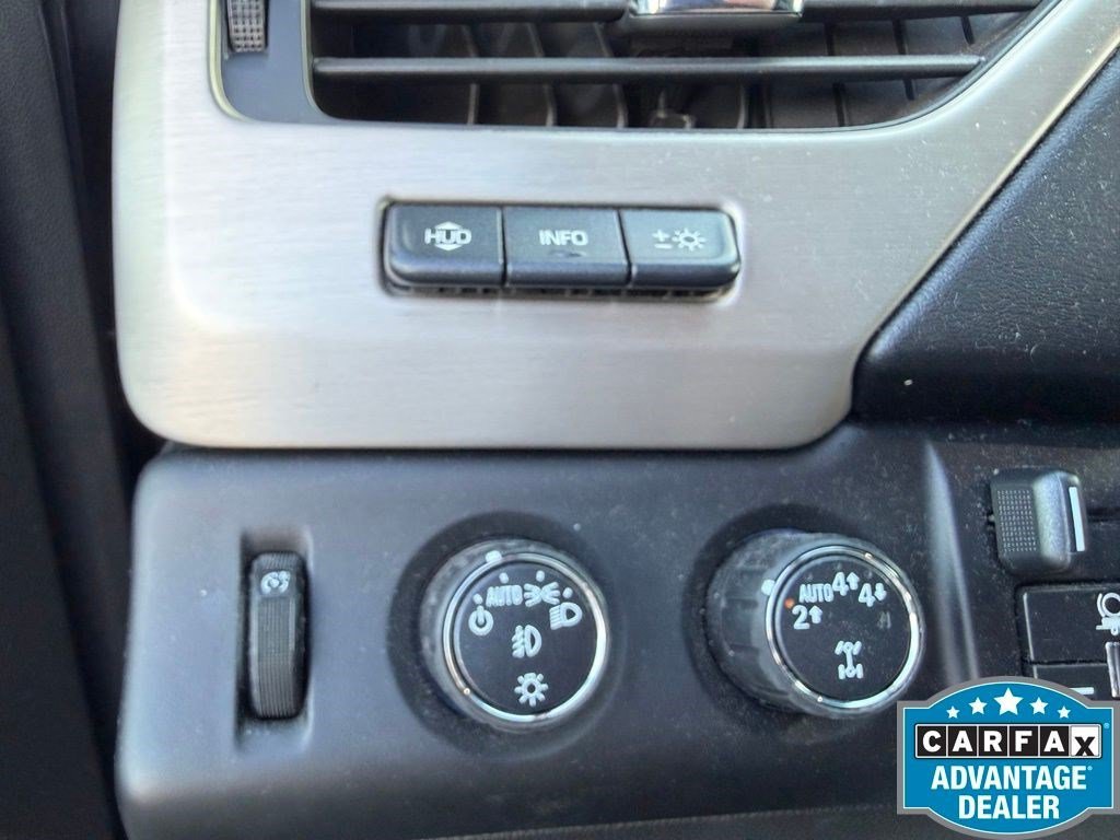 Used 2018 IRIDIUM METALLIC GMC Denali image 14