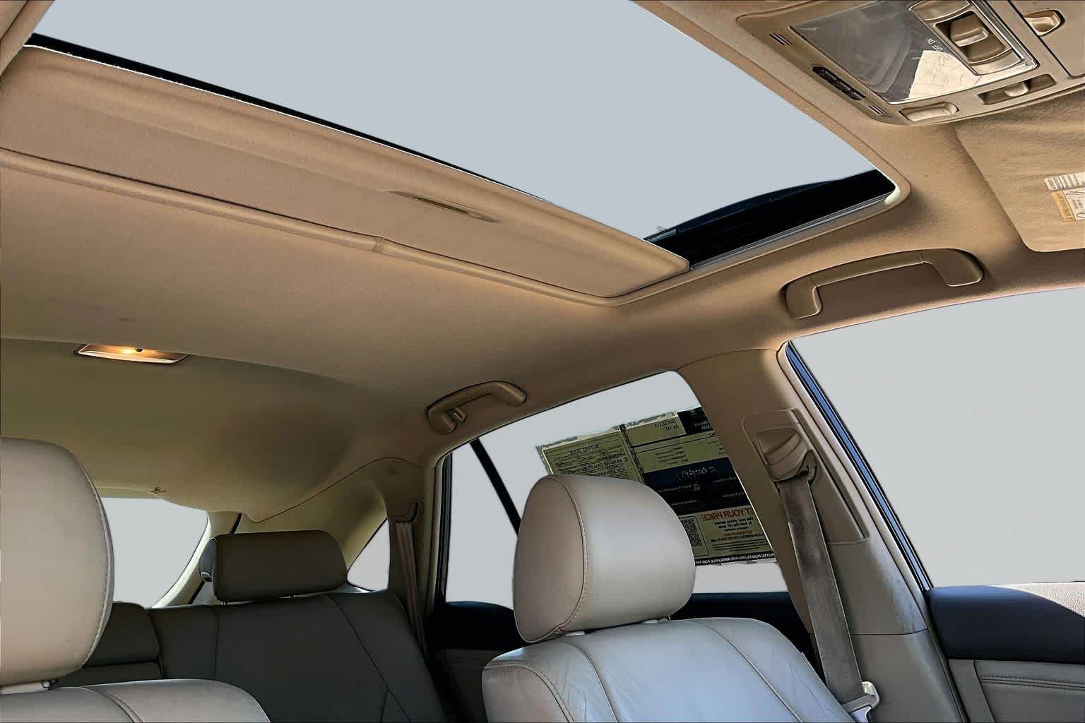 Used 2008 Black Onyx Lexus  image 9