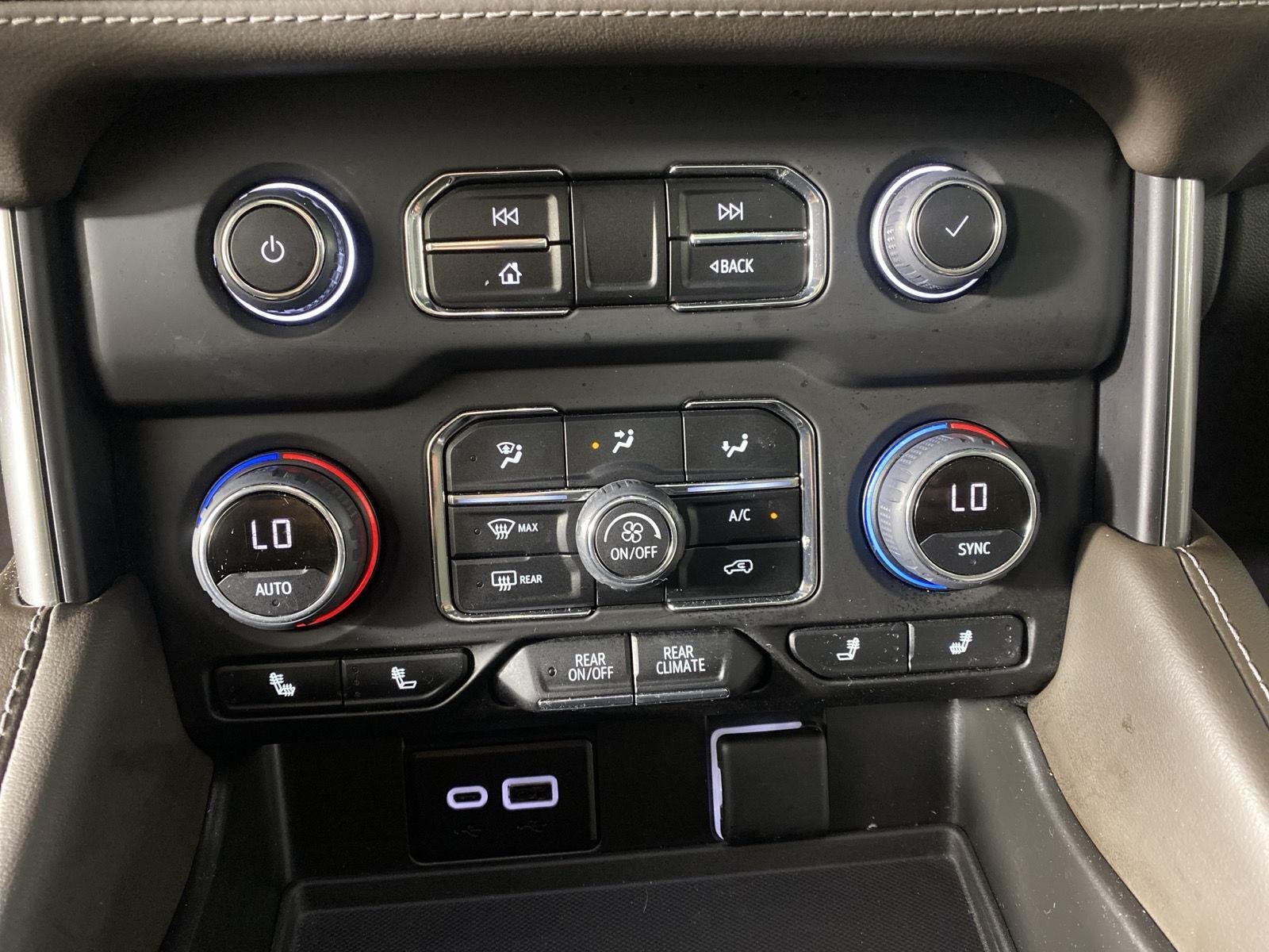 Used 2023 Summit White Chevrolet Z71 image 20