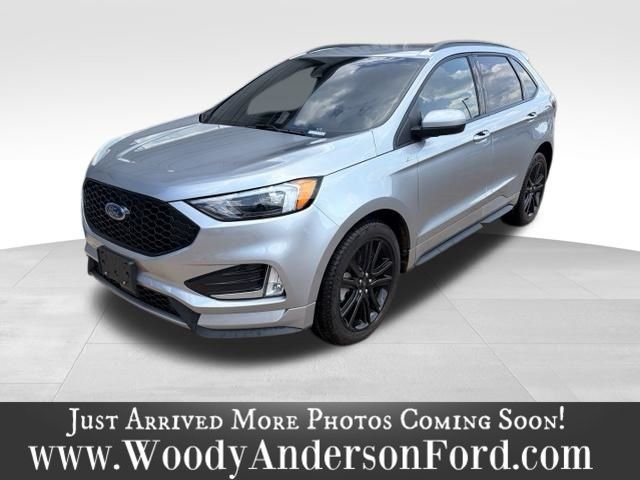 Used 2024 Iconic Silver Metallic Ford ST Line image 1