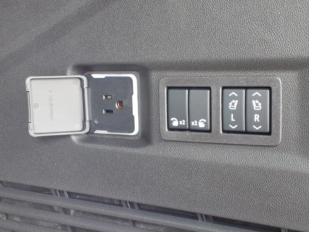 2026 Chevrolet Tahoe Premier - Photo 28