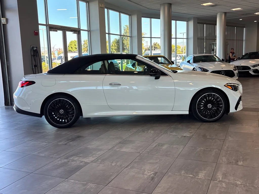 New 2027 White Mercedes-Benz CLE 300 image 8