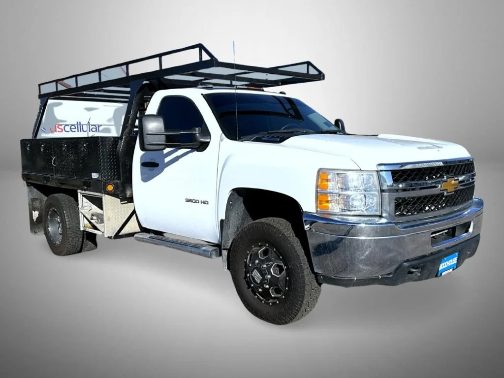 Used 2013 White Chevrolet Work Truck image 3